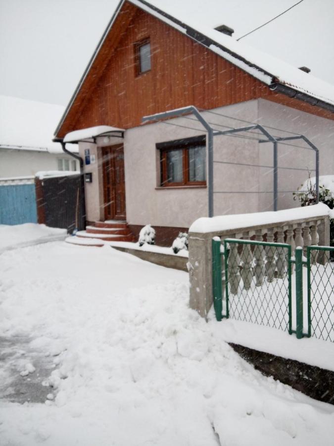 Apartman Anna Ogulin Exterior foto